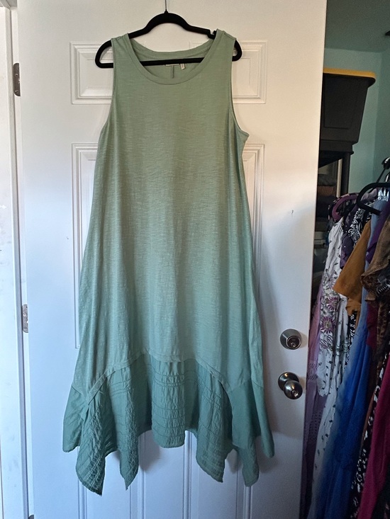 LOGO by Lori Goldstein Dresses & Skirts - Sleeveless Sage Green Handkerchief Hem Maxi Dress XL Midi Boho